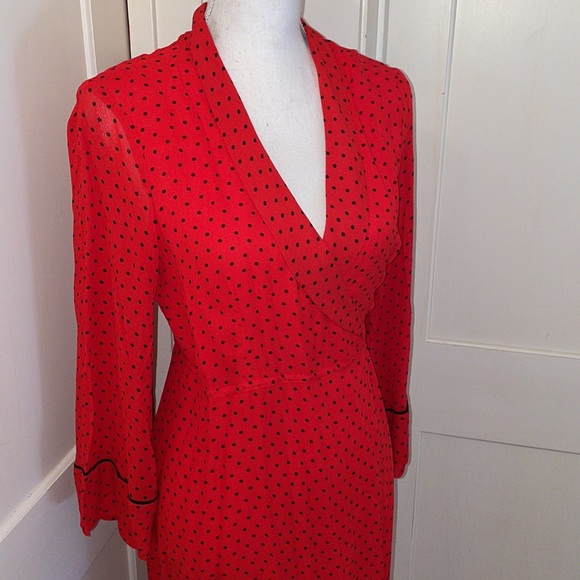 ⭐️New⭐️Ganni Wrap Midi Dress - Picture 13 of 16